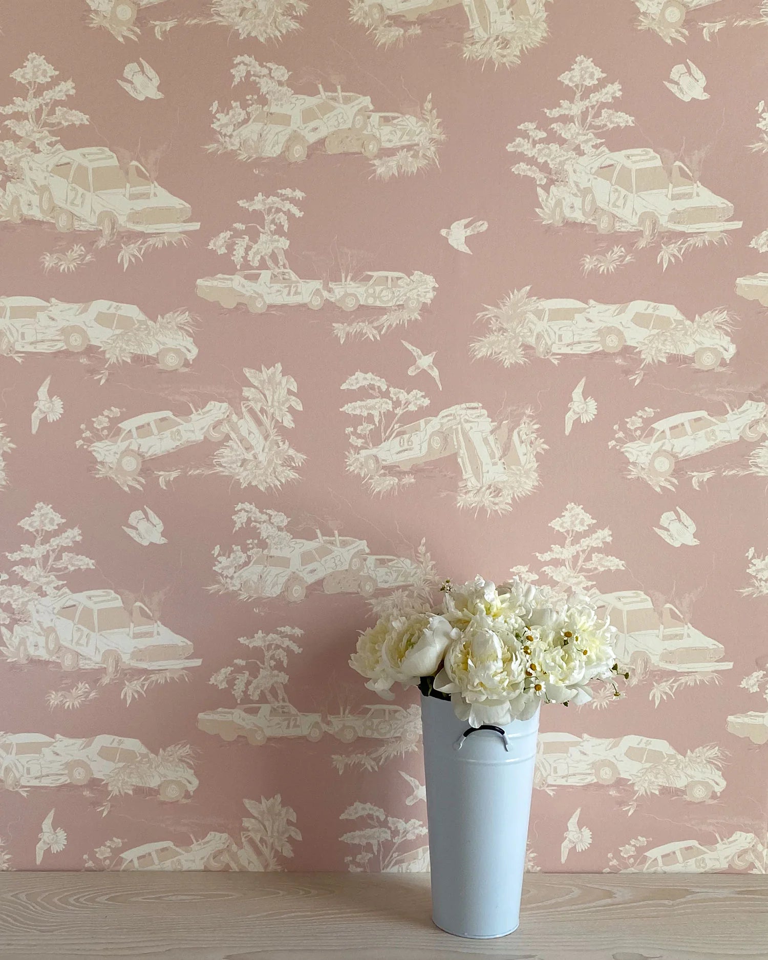 Toile de Derby - Powder Puff Wallpaper