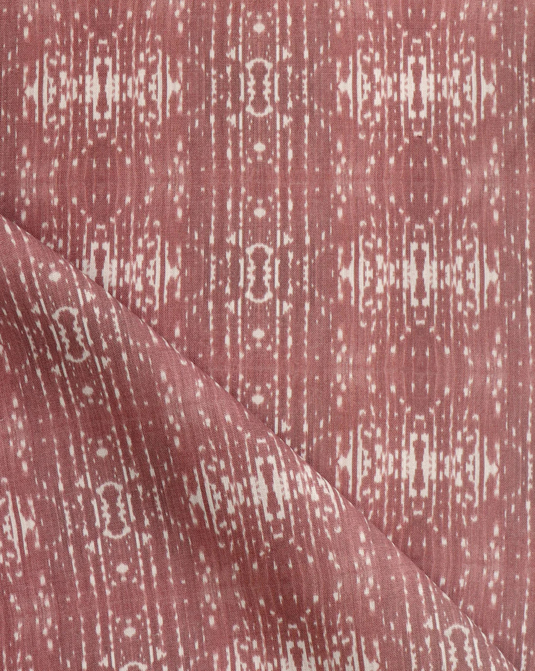 linen-fabric-omaha-kinship-morinda-ikat-red-rust-eskayel-fold-web.webp