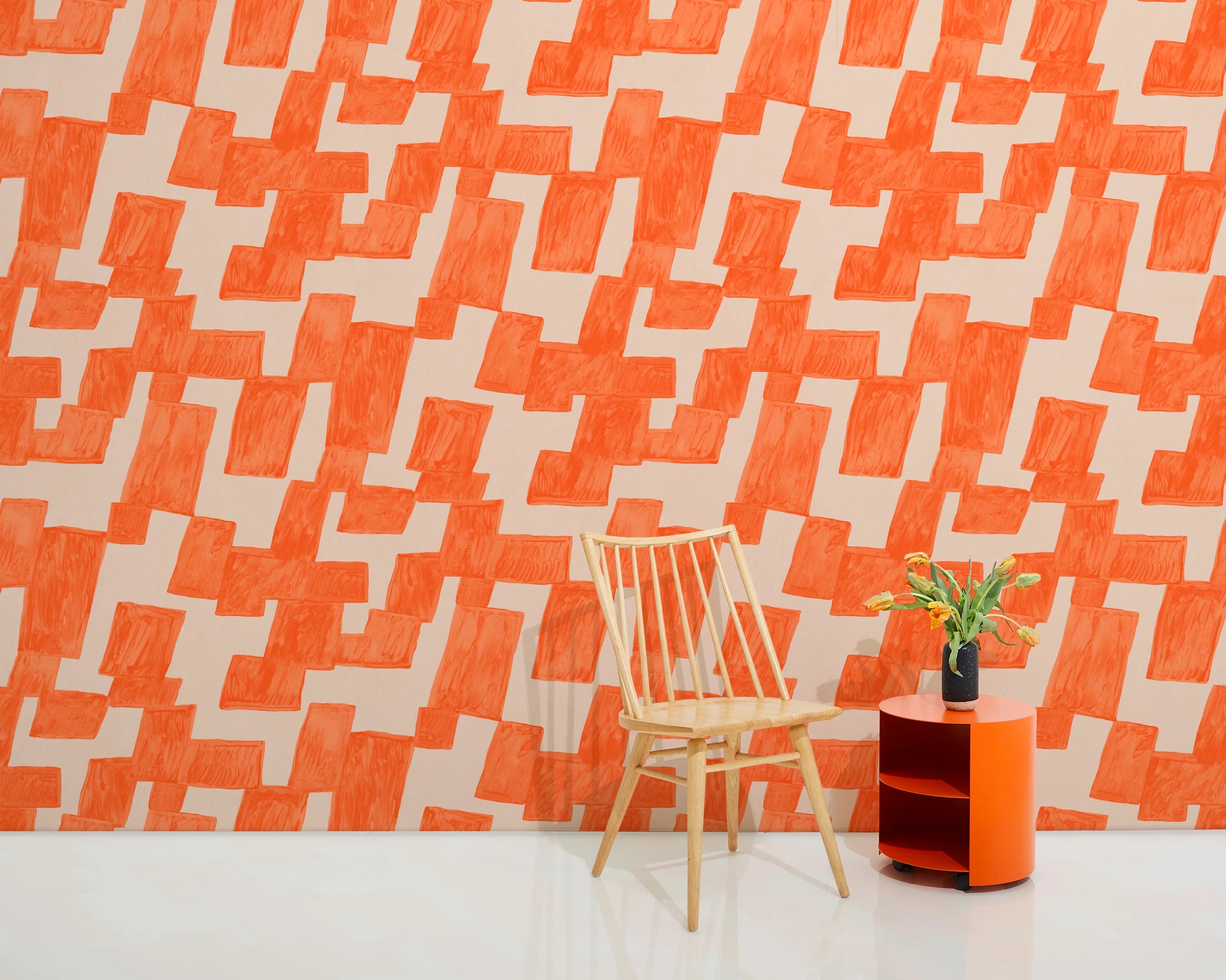 orange-large-scale-wallpaper-geometric-install.webp